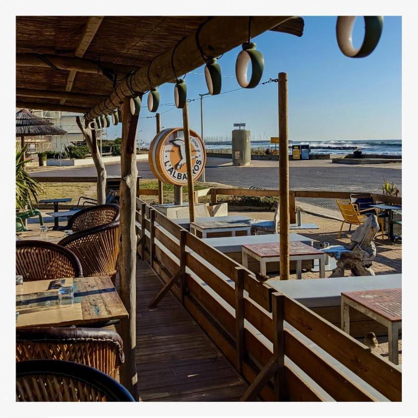 Appartement 1Ere Ligne Piscine Terrasse Au Bord De La Plage Front De Mer Avec 6 Velos Palavas-les-Flots Zewnętrze zdjęcie